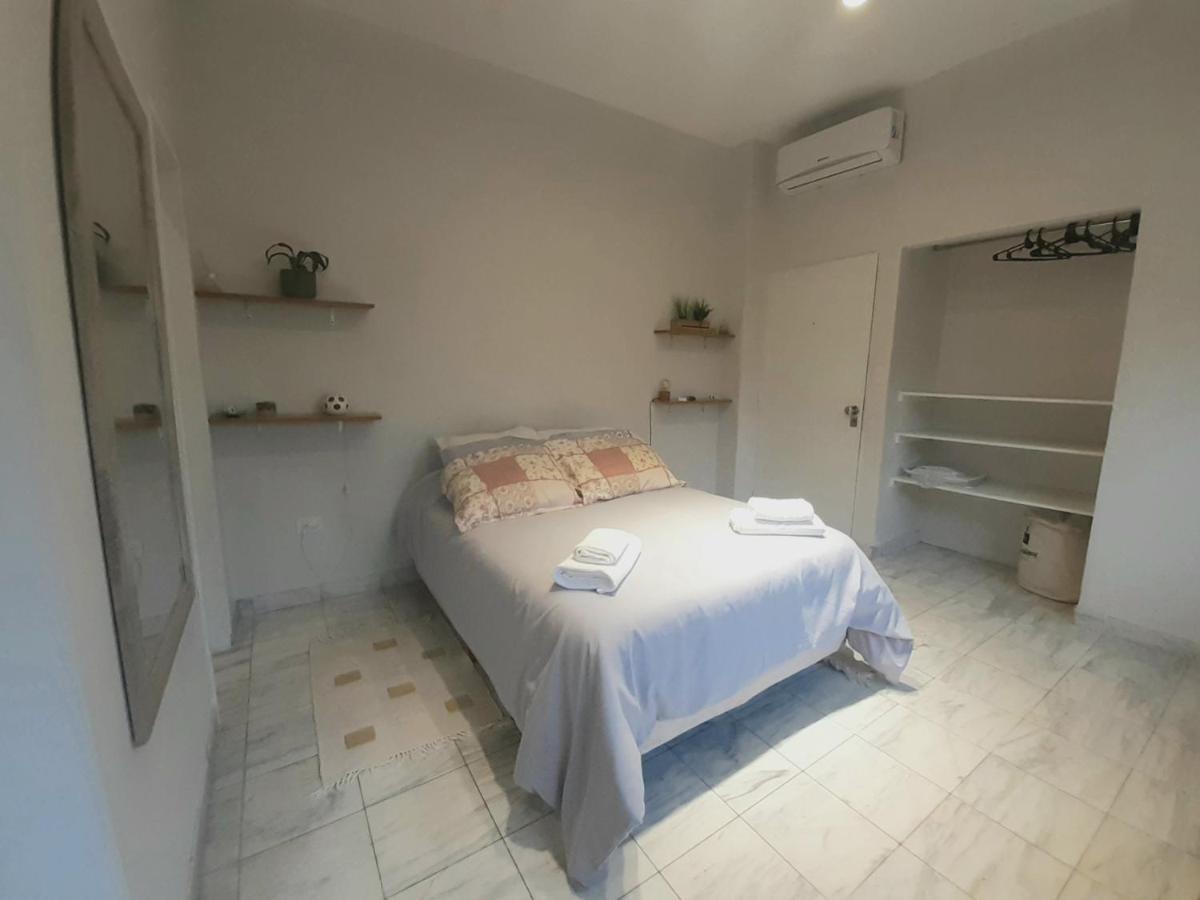 Appartamento Apartamento centrico Buenos Aires Esterno foto