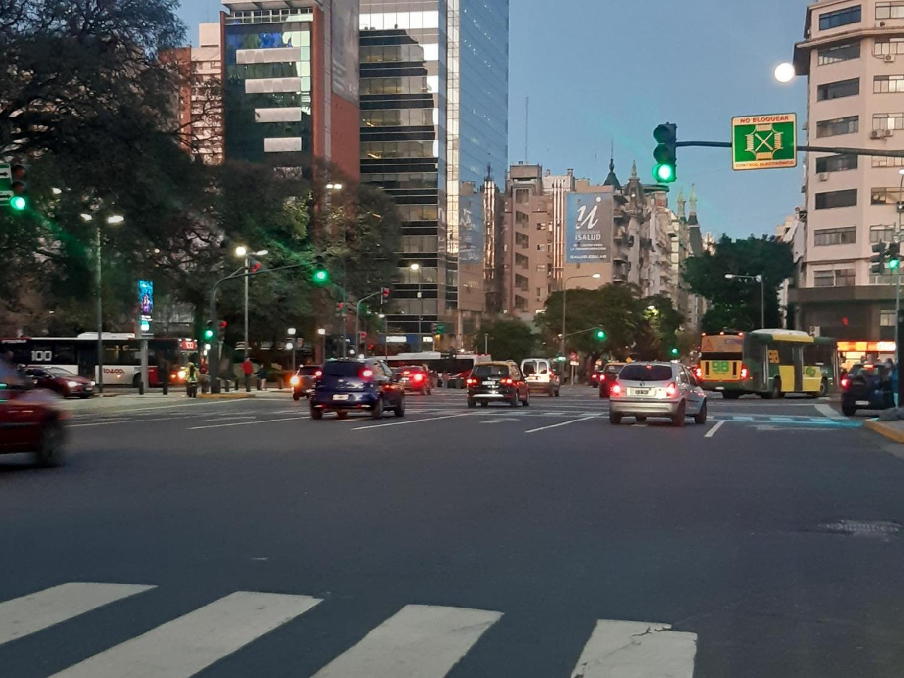 Appartamento Apartamento centrico Buenos Aires Esterno foto